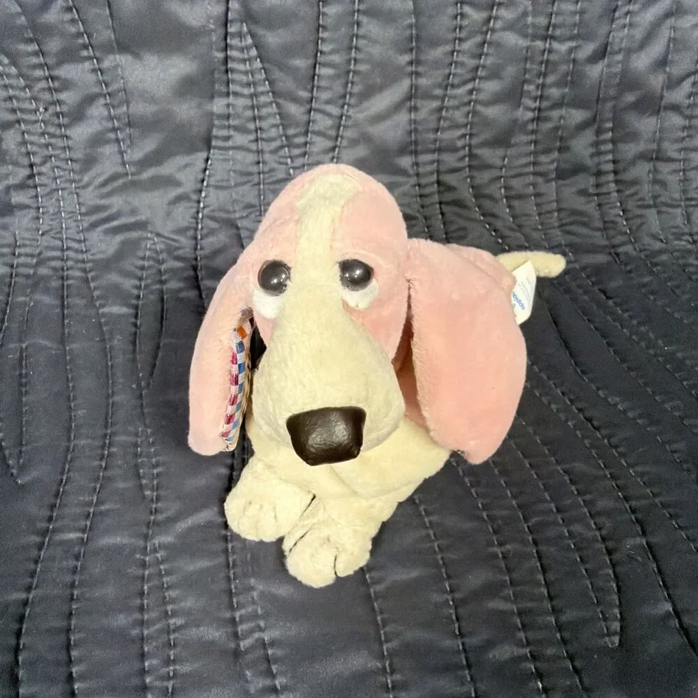 Vintage Applause Hush Puppies Basset Hound Plush Pink 8